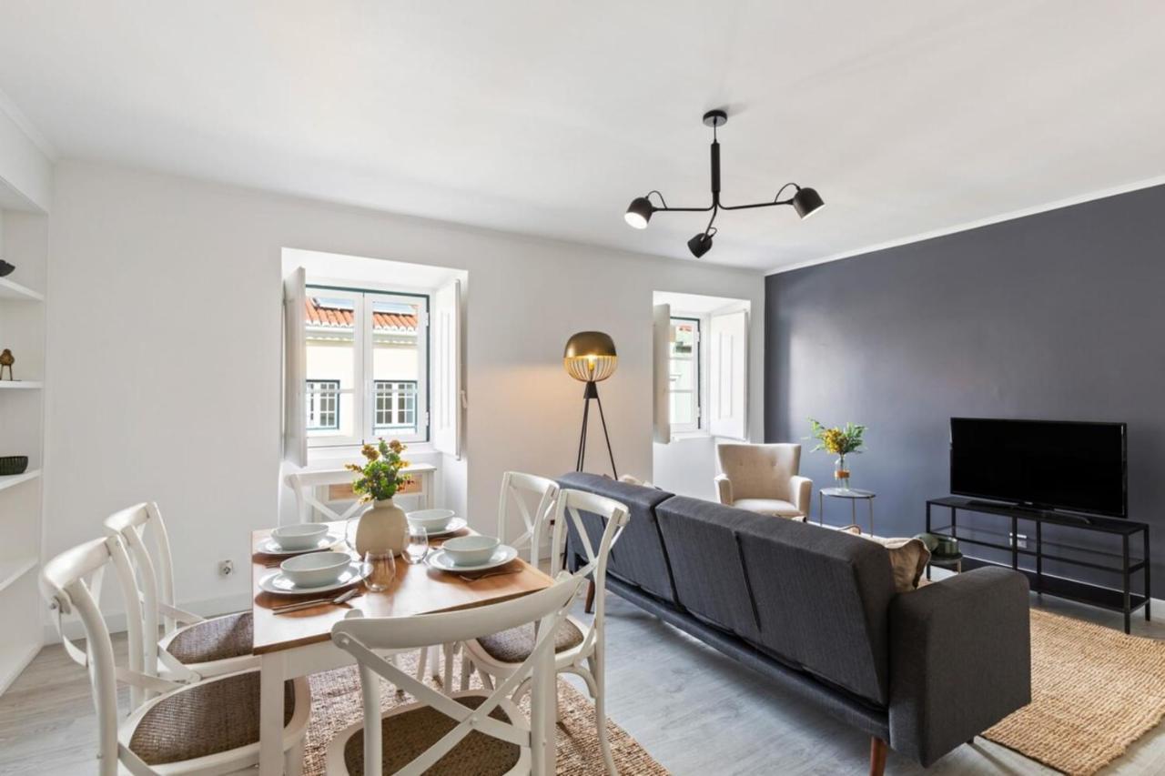 Stunning 2 Bedroom Apartment Near Belem Lisbon Exterior photo